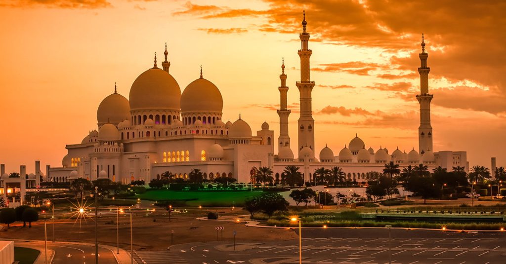 RoyalTourism Dubai Visa Hotel